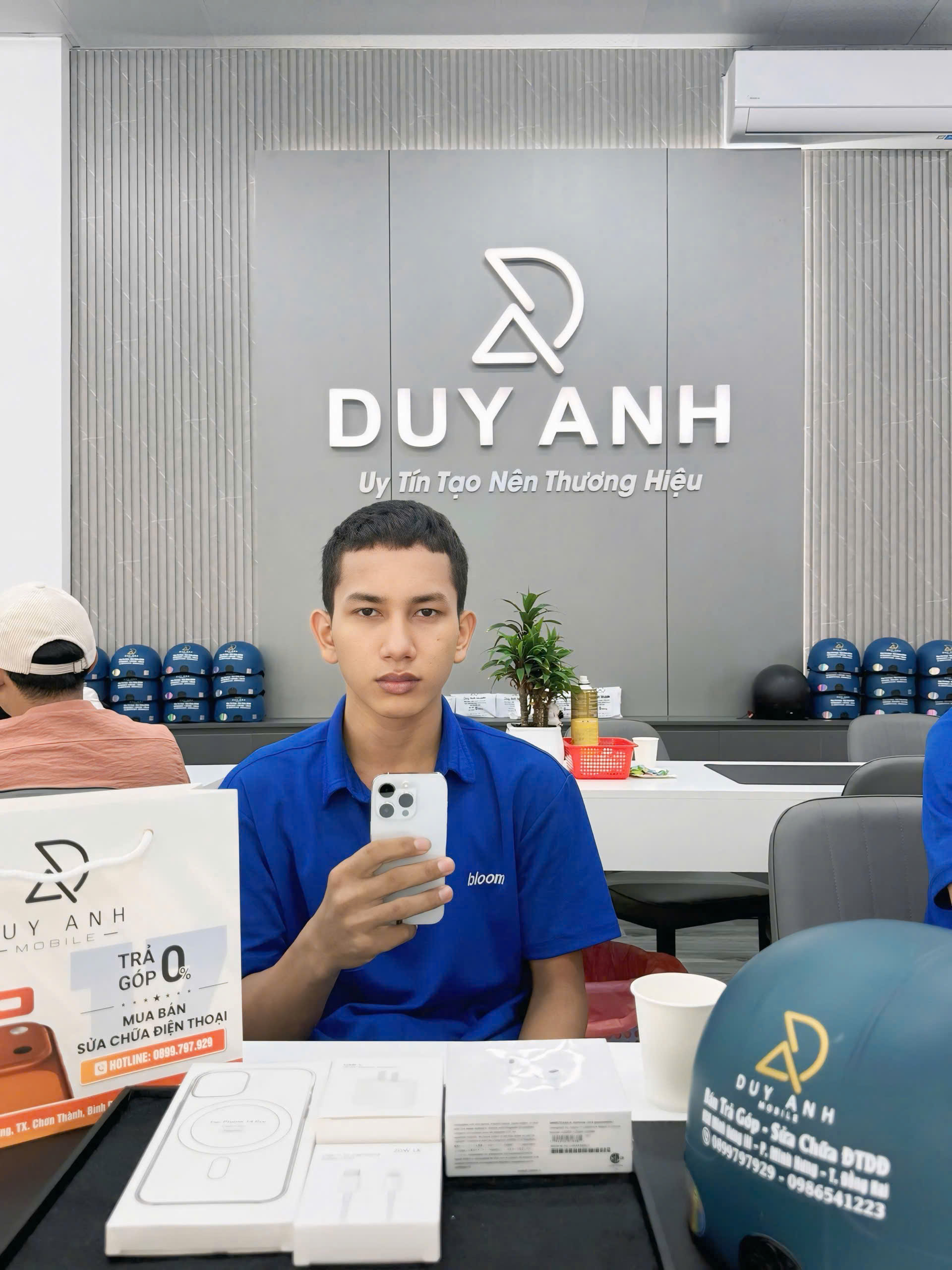Phụ Kiện Chính Hãng - Nâng Tầm Trải Nghiệm