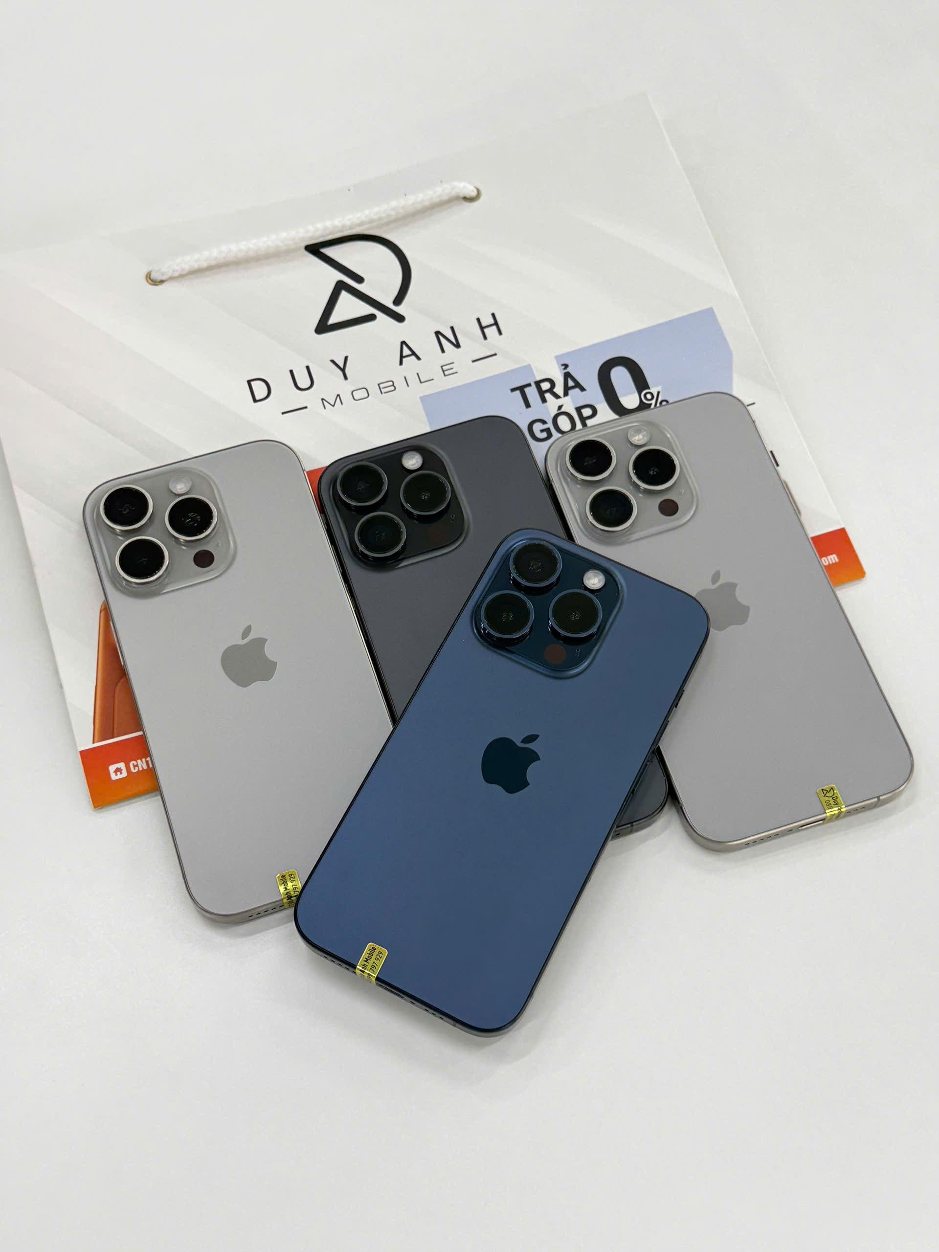 Soi Từng Chi Tiết Nhỏ Trên Chiếc iPhone