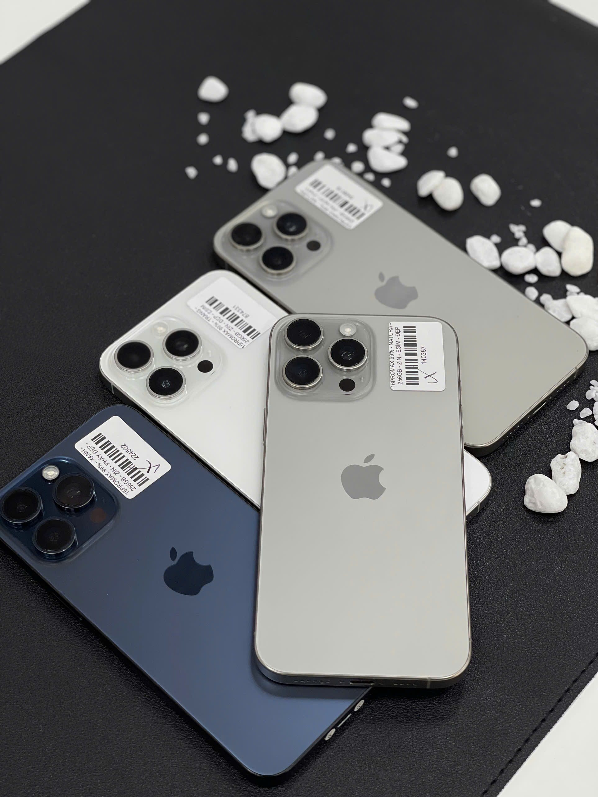 Dấu hiệu nhận biết iPhone có thể đang bị phồng pin